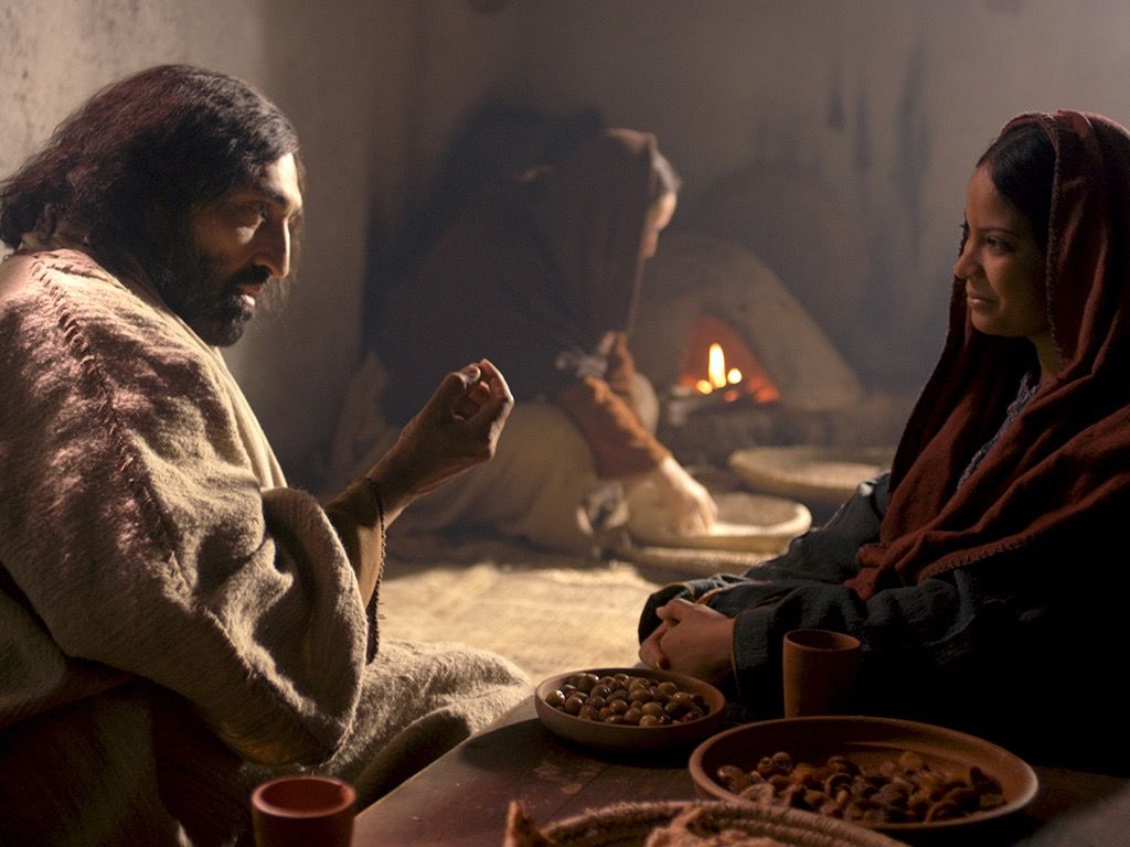 001-lumo-mary-martha